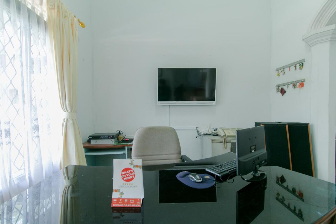 OYO 2858 Vafa Residence Cianjur Esterno foto