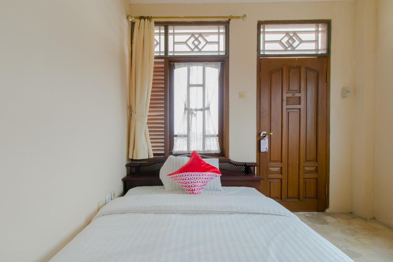 OYO 2858 Vafa Residence Cianjur Esterno foto