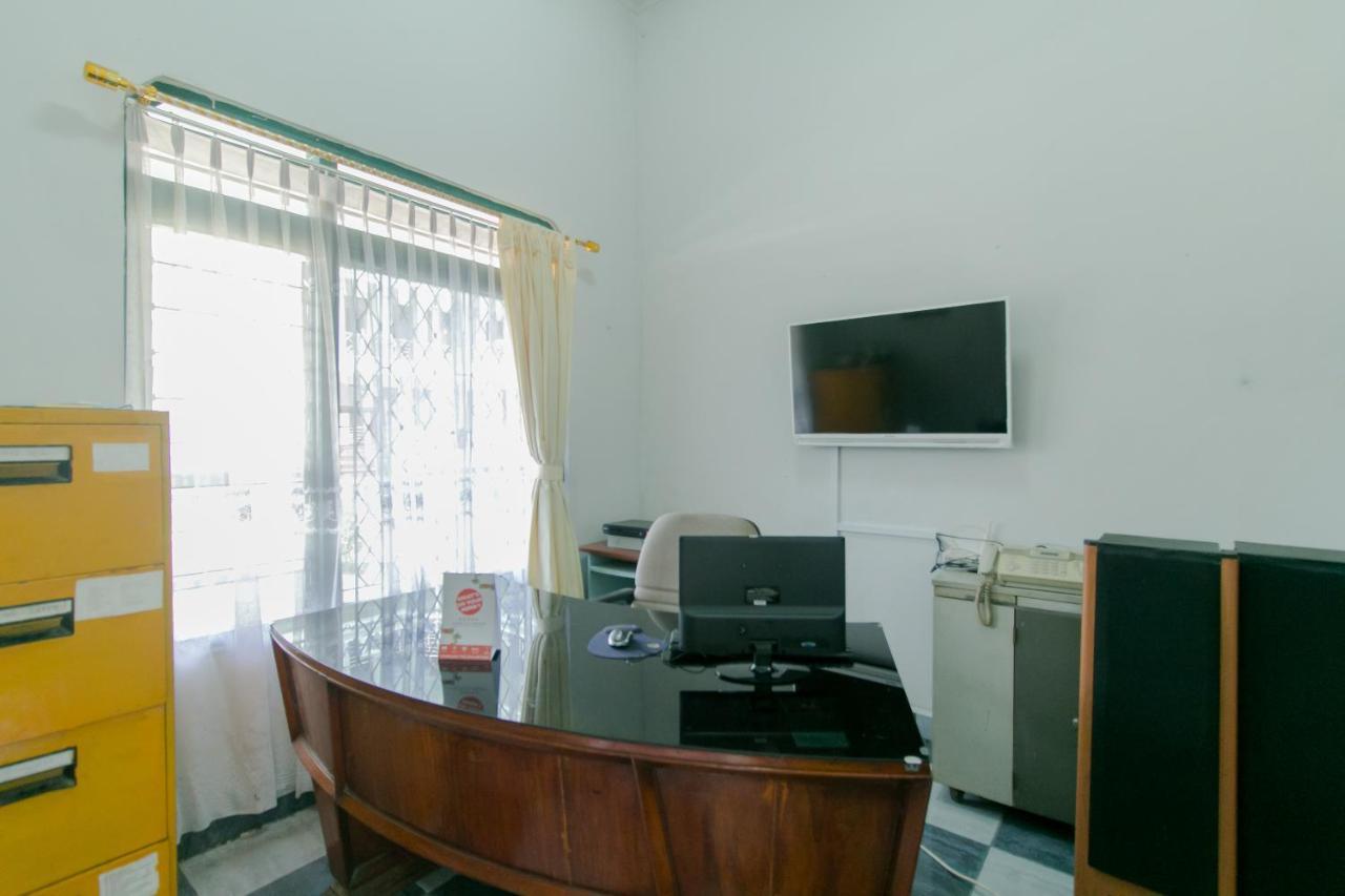 OYO 2858 Vafa Residence Cianjur Esterno foto